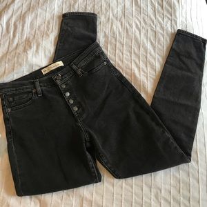 Talk High-rise Black Skinny Jeans w/ Buttons